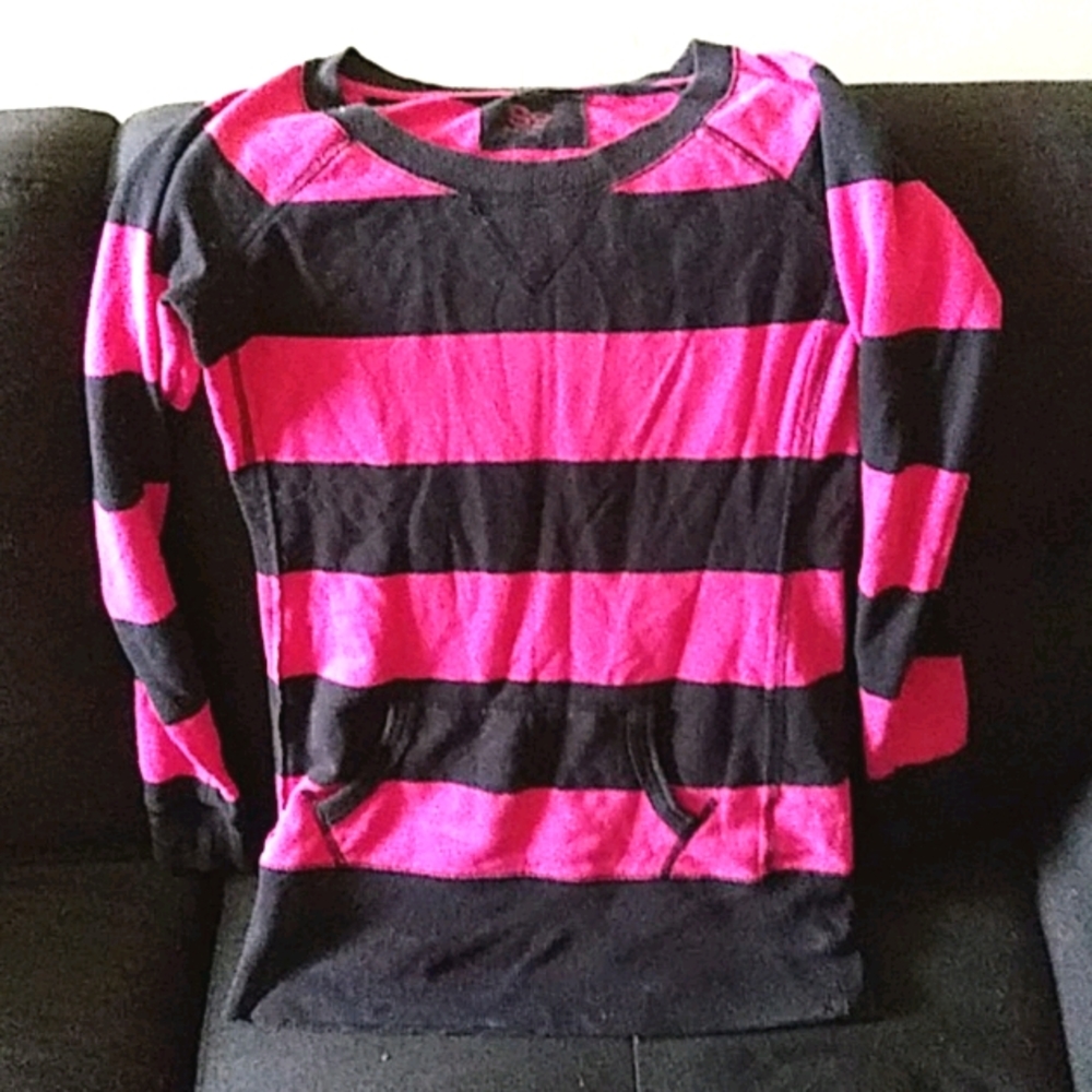 Size s long sleeve